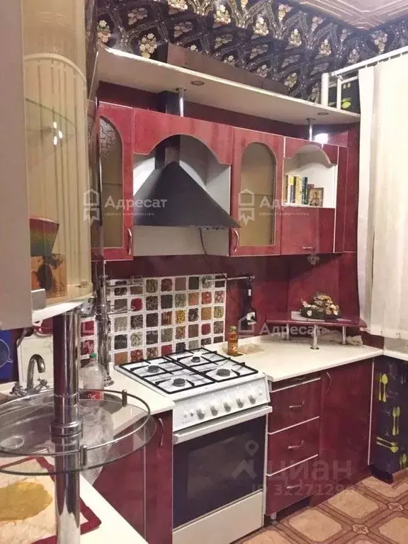 2-к кв. Волгоградская область, Волгоград Невская ул., 9 (49.0 м) - Фото 0