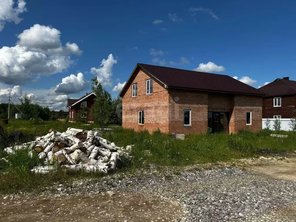 Дом в Коми, Ухта Земляничная Поляна кп, проезд Владимирский (240 м) - Фото 1