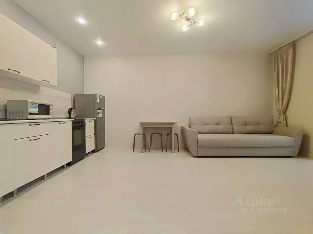 1-к кв. Свердловская область, Екатеринбург ул. Чкалова, 18 (45.0 м) - Фото 1