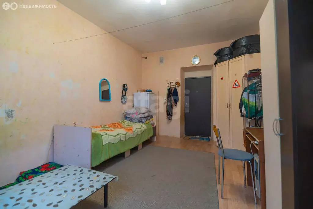 1к в 5-комнатной квартире (19.2 м) - Фото 0