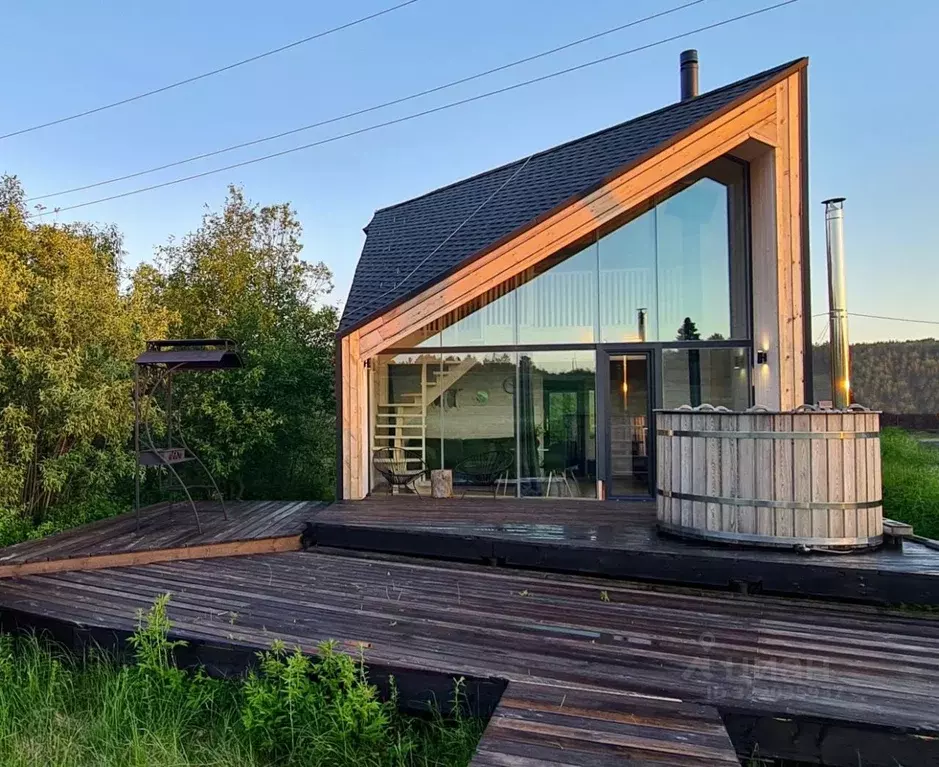 Дом в Карелия, Прионежский район, Заозерское с/пос, д. Ялгуба ул. ... - Фото 1