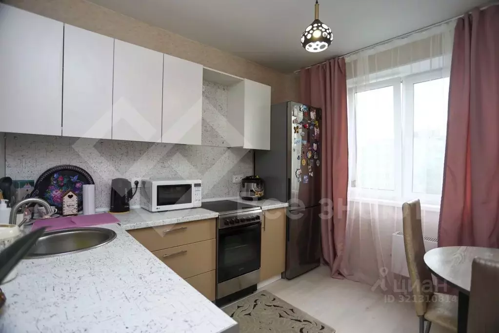 1-к кв. Челябинская область, Челябинск Набережная ул., 5А (35.7 м) - Фото 0