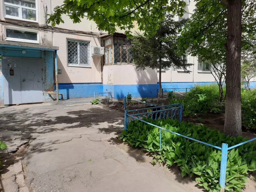 3-к кв. Омская область, Омск просп. Королева, 2А (56.9 м) - Фото 2