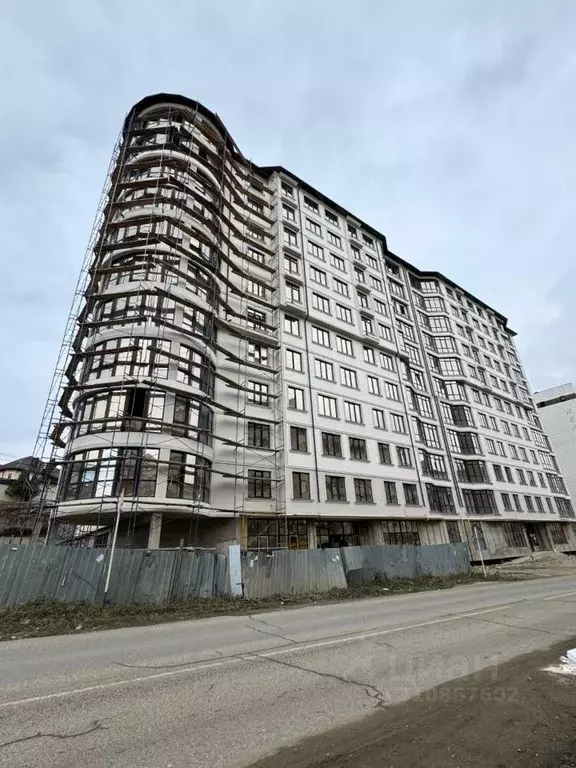 2-к кв. Кабардино-Балкария, Нальчик ул. Атажукина, 11 (105.0 м) - Фото 1