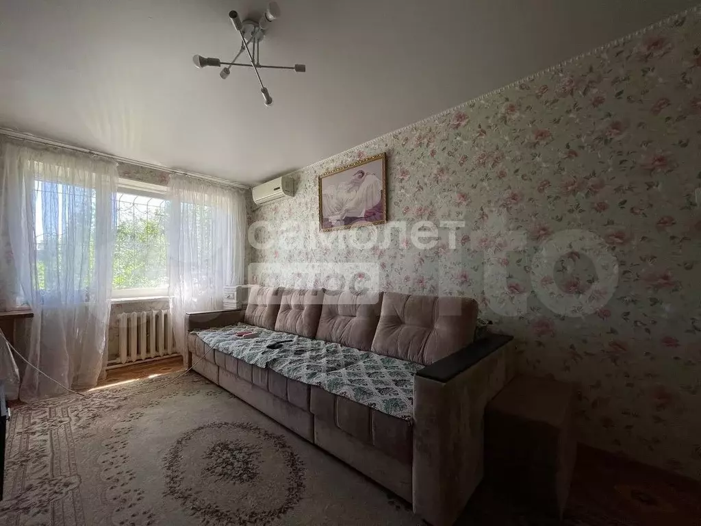 3-к. квартира, 60 м, 1/2 эт. - Фото 0