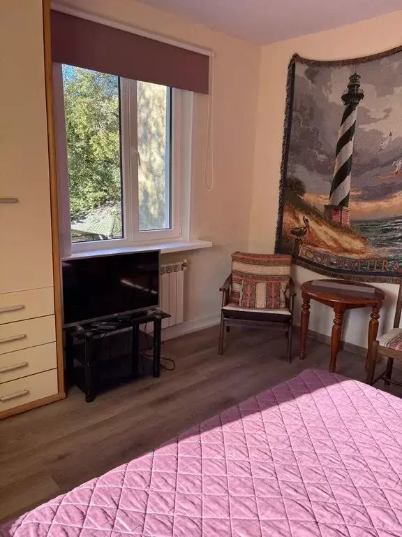 Комната Калининградская область, Зеленоградск ул. Пугачева, 10 - Фото 2