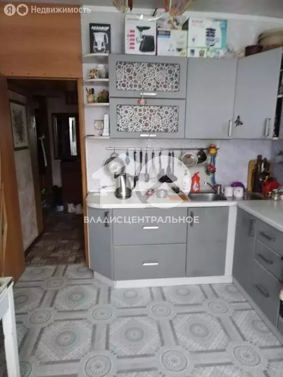 3-комнатная квартира: Новосибирск, улица Макаренко, 9 (64 м) - Фото 0