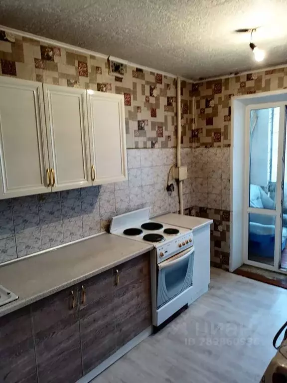 2-к кв. Хакасия, Абакан Торговая ул., 2/2 (48.0 м) - Фото 1