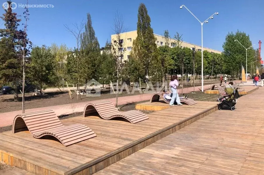 3-комнатная квартира: город Светлый, улица Тельмана, 7 (60 м) - Фото 1