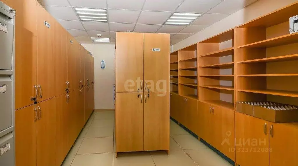 Помещение свободного назначения в Ханты-Мансийский АО, Сургут ул. ... - Фото 1