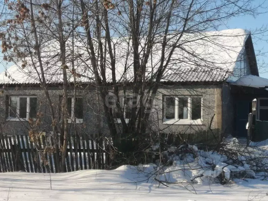 3-к кв. Красноярский край, Ирбейско-Саянский округ, пос. Малый Ирбей ... - Фото 1