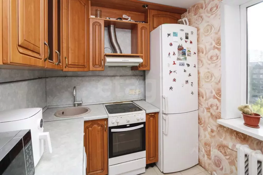 2-к кв. Тюменская область, Тюмень Военная ул., 23 (36.3 м) - Фото 1