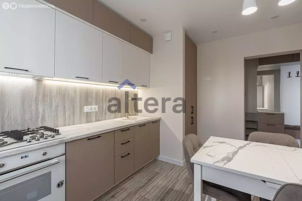 4-комнатная квартира: Казань, улица Четаева, 22 (88 м) - Фото 0