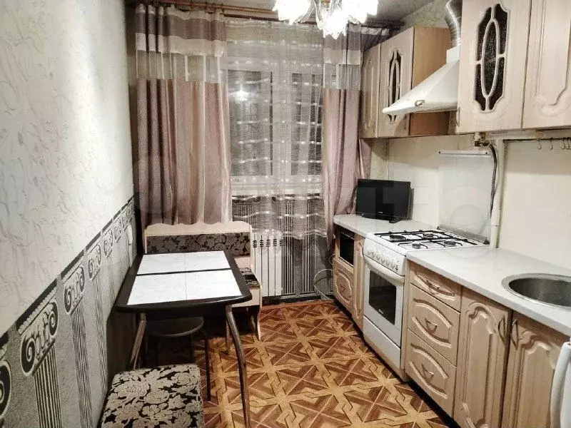 2-к. квартира, 45 м, 5/9 эт. - Фото 1