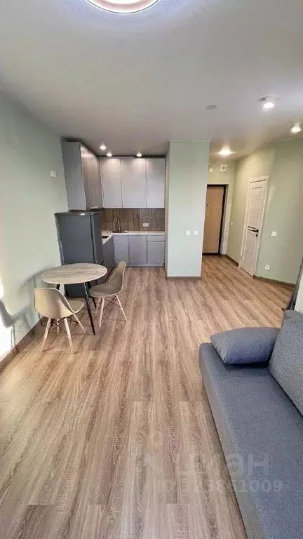 Студия Свердловская область, Екатеринбург ул. Онежская, 4 (30.0 м) - Фото 1