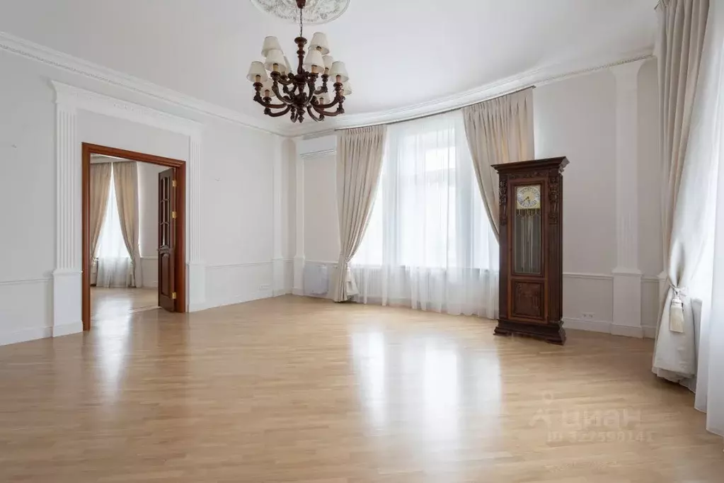 5-к кв. Москва ул. Солянка, 1/2С2 (237.8 м) - Фото 1