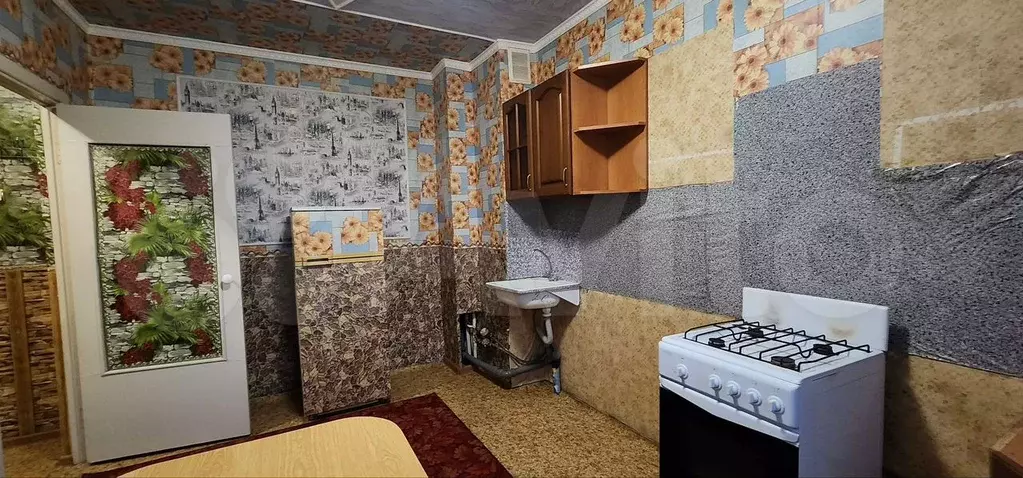 1-к. квартира, 40 м, 4/10 эт. - Фото 1