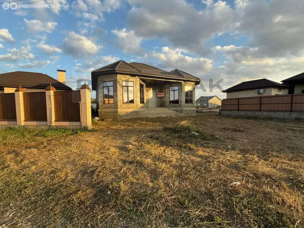 Дом в посёлок Западный, улица Громова, 100 (159.8 м) - Фото 0