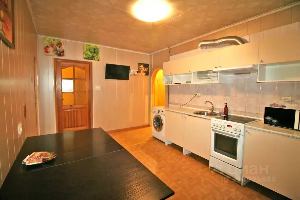 4-к кв. Ленинградская область, Кириши ул. Энергетиков, 36 (90.0 м) - Фото 2