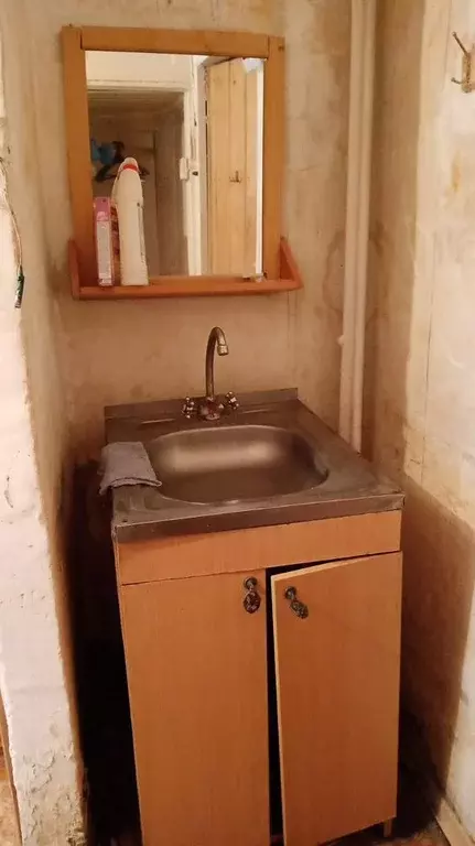Комната Кемеровская область, Новокузнецк ул. Тореза, 41 - Фото 1