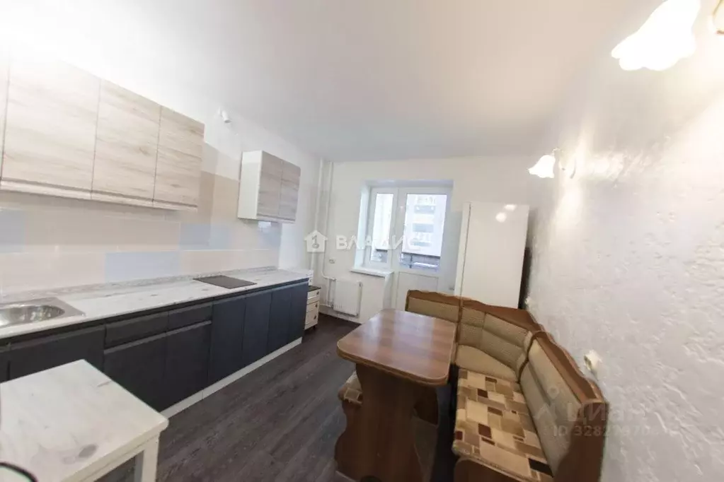 2-к кв. Владимирская область, Владимир ул. Нижняя Дуброва, 47к2 (58.1 ... - Фото 2