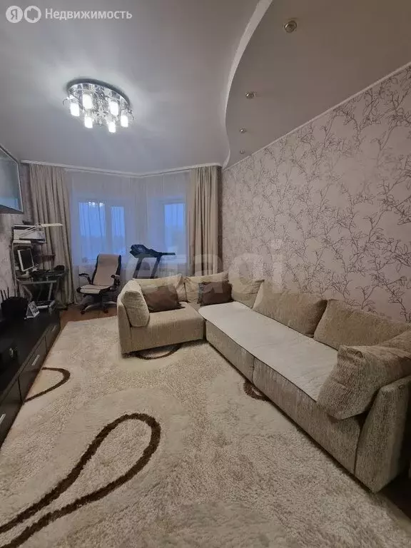 3-комнатная квартира: Новый Уренгой, район Северная Жилая Часть, ... - Фото 2