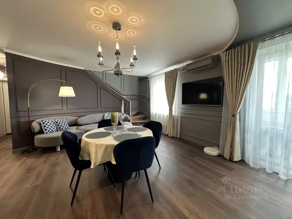 4-к кв. Московская область, Клин ул. Мира, 27 (174.8 м) - Фото 1