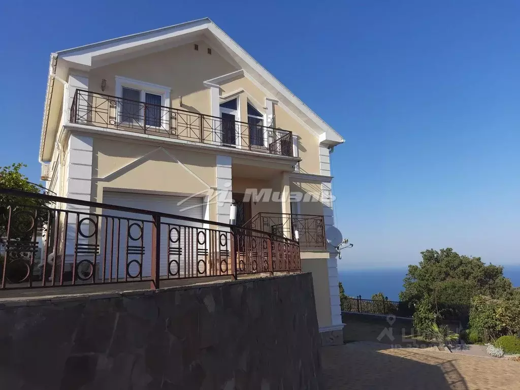 Дом в Крым, Алушта муниципальный округ, с. Малый Маяк ул. Морская, 39 ... - Фото 1