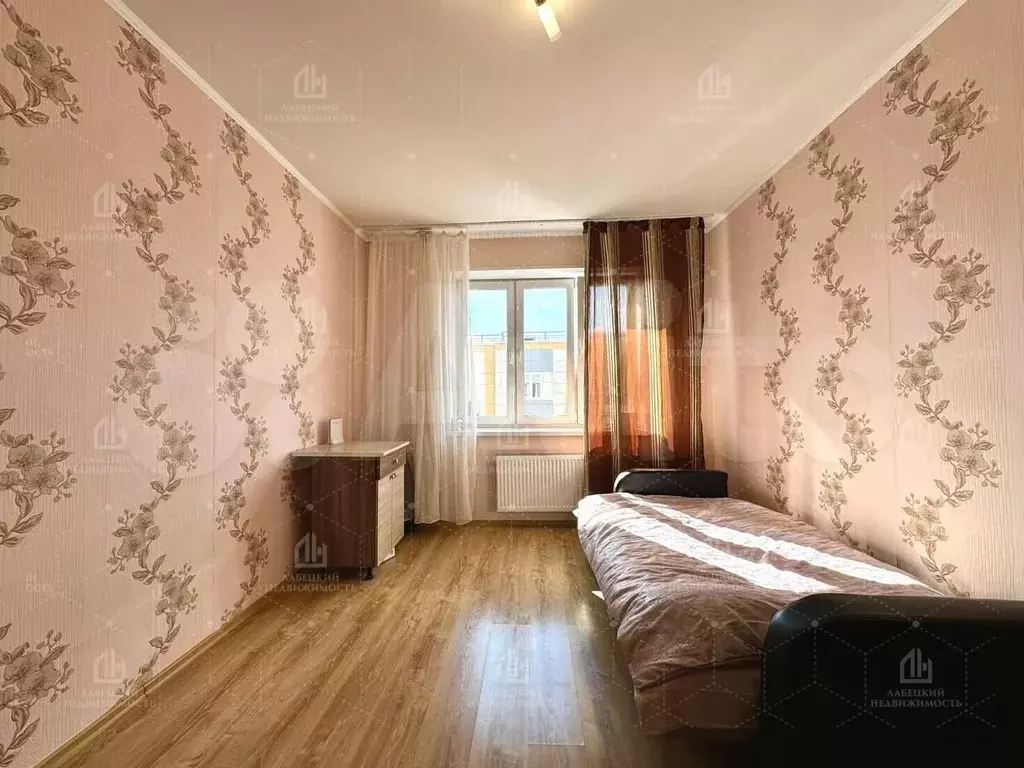 1-к. квартира, 32,5 м, 5/5 эт. - Фото 1