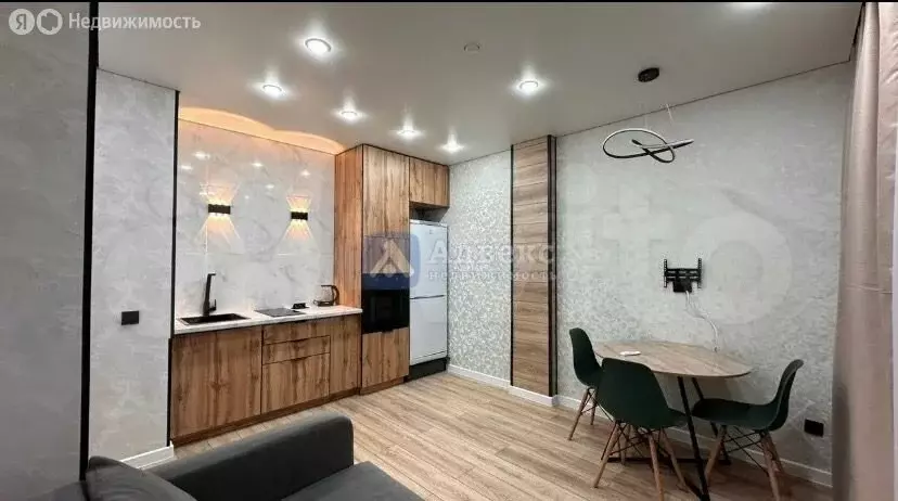 1-комнатная квартира: Тюмень, улица Валентины Трофимовой, 6 (36.2 м) - Фото 2