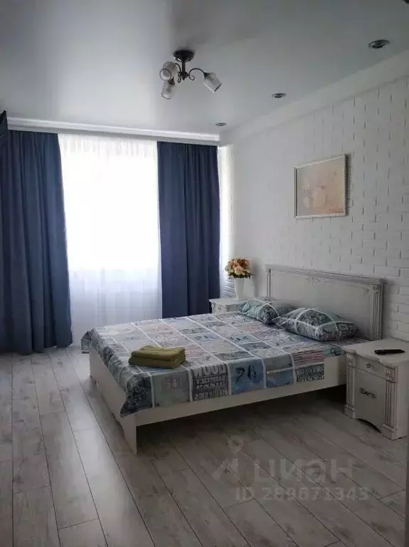 1-к кв. Крым, Симферополь ул. Старозенитная, 7 (47.0 м) - Фото 1