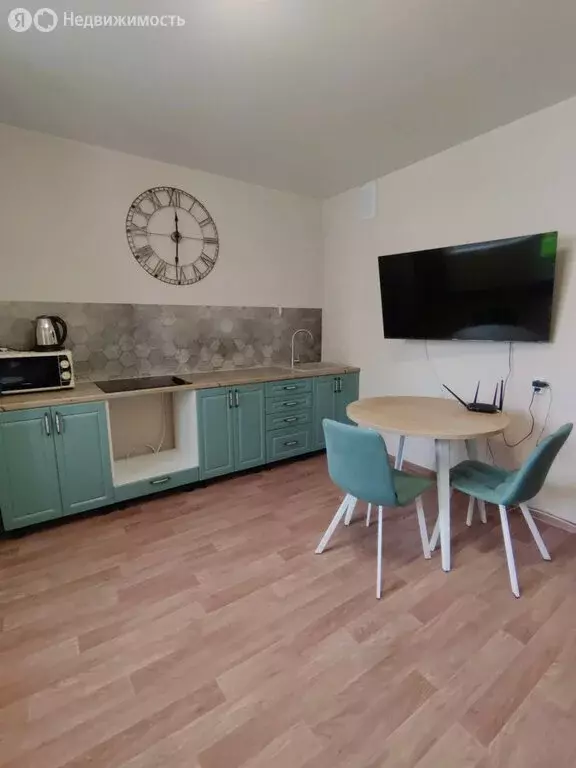 Квартира-студия: посёлок Западный, микрорайон Вишнёвая Горка, улица ... - Фото 1