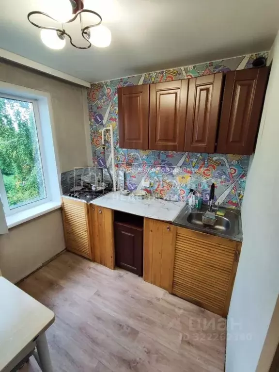 1-к кв. Кемеровская область, Кемерово просп. Ленина, 41 (33.0 м) - Фото 1