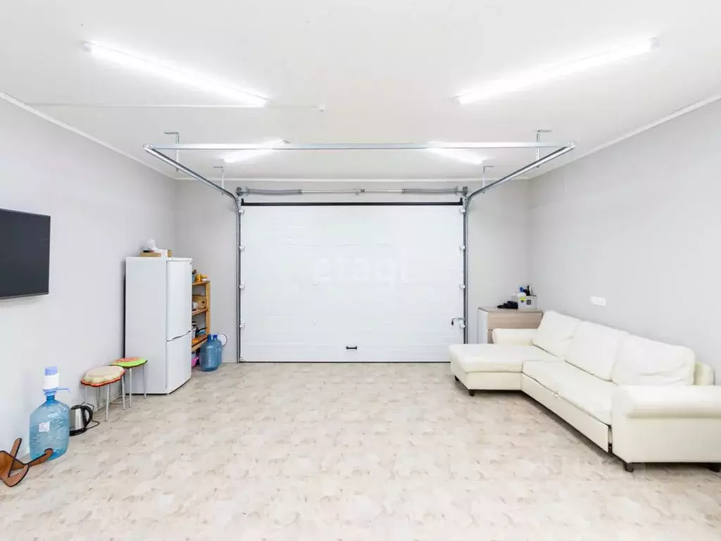 Дом в Тюменская область, Тюменский муниципальный округ, д. Ушакова ул. ... - Фото 1