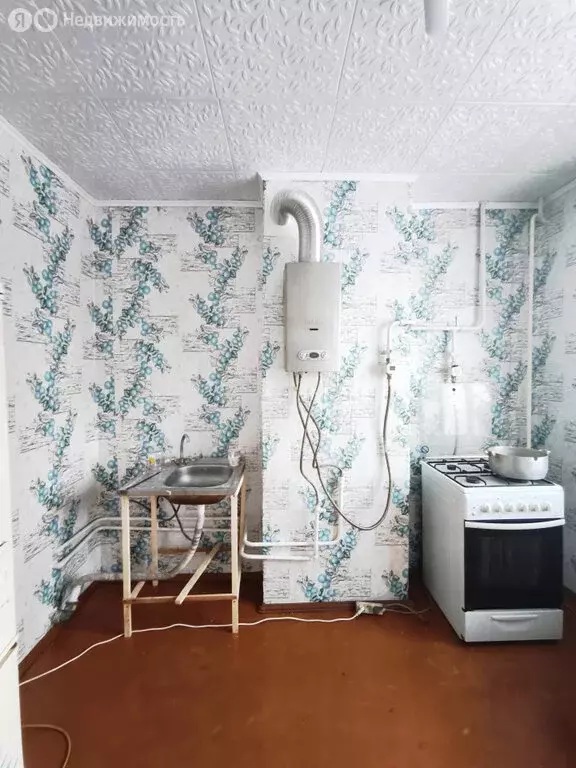 2-комнатная квартира: Чебаркуль, Октябрьская улица, 9 (51 м) - Фото 1