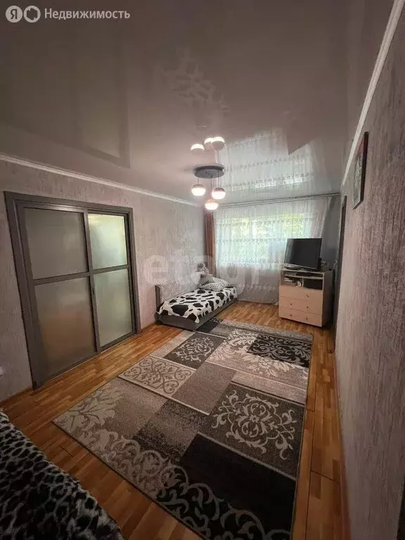 3-комнатная квартира: Новороссийск, проспект Ленина, 42 (55.4 м) - Фото 1