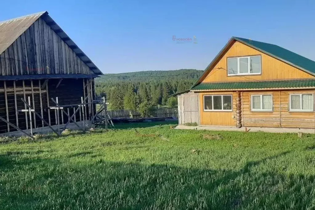 Дом в Свердловская область, Ачитский муниципальный округ, с. ... - Фото 1