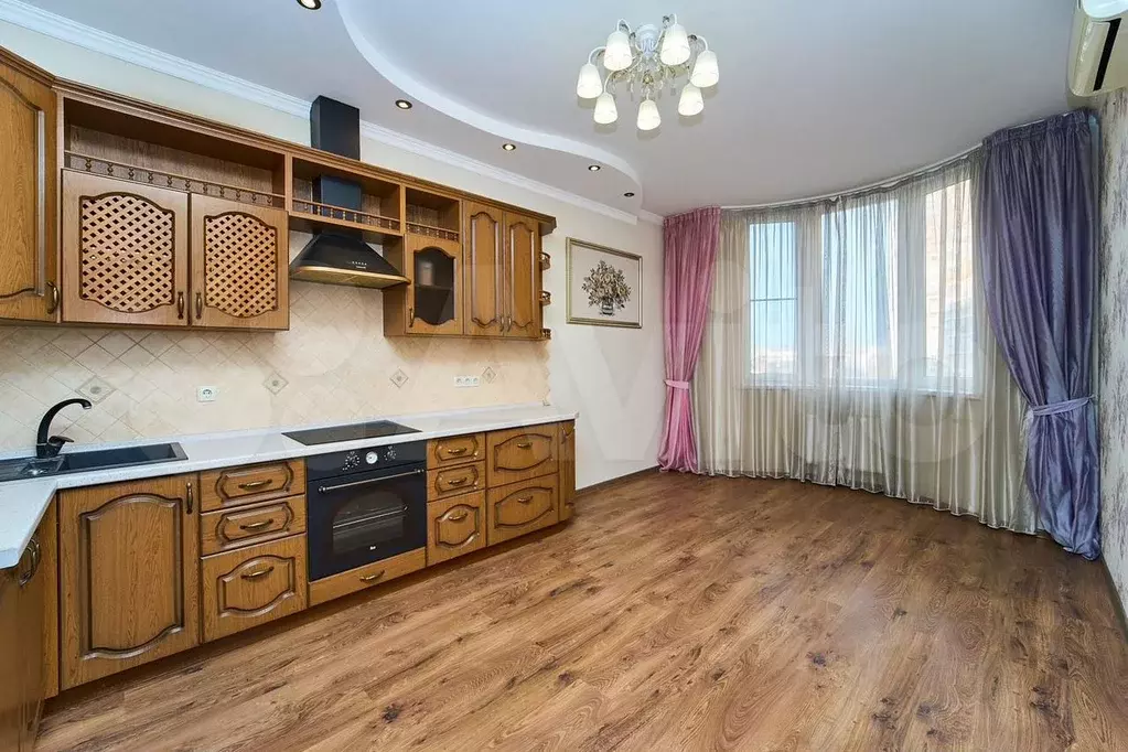 2-к. квартира, 90 м, 4/16 эт. - Фото 1
