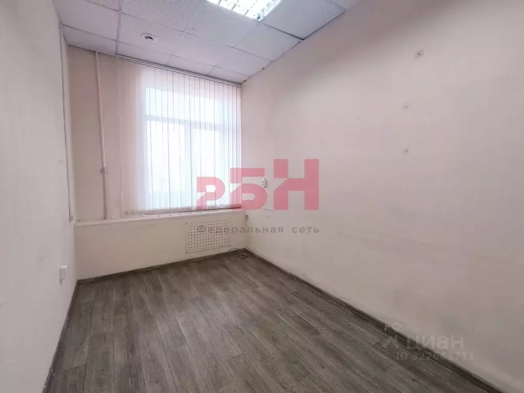 Офис в Челябинская область, Челябинск просп. Ленина, 21Б (10 м) - Фото 1