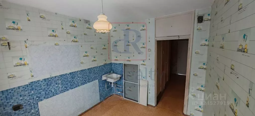 3-к кв. Кемеровская область, Новокузнецк Кузнецкстроевский просп., 13 ... - Фото 1