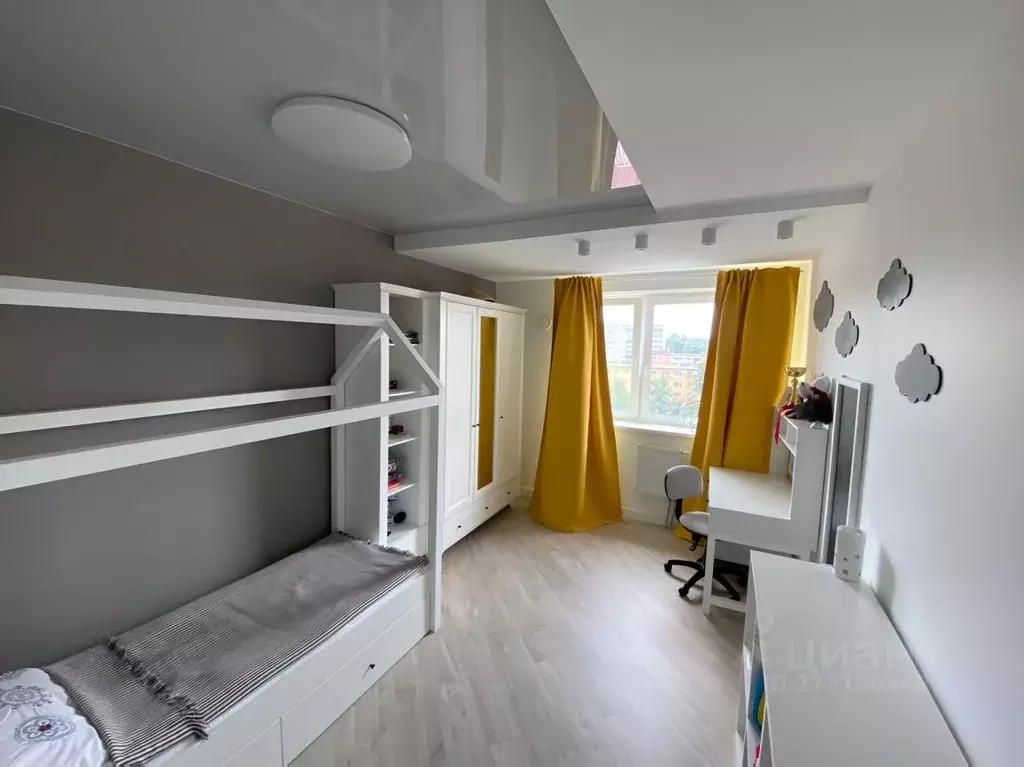 3-к кв. Карелия, Петрозаводск ул. Варламова, 32 (74.6 м) - Фото 0