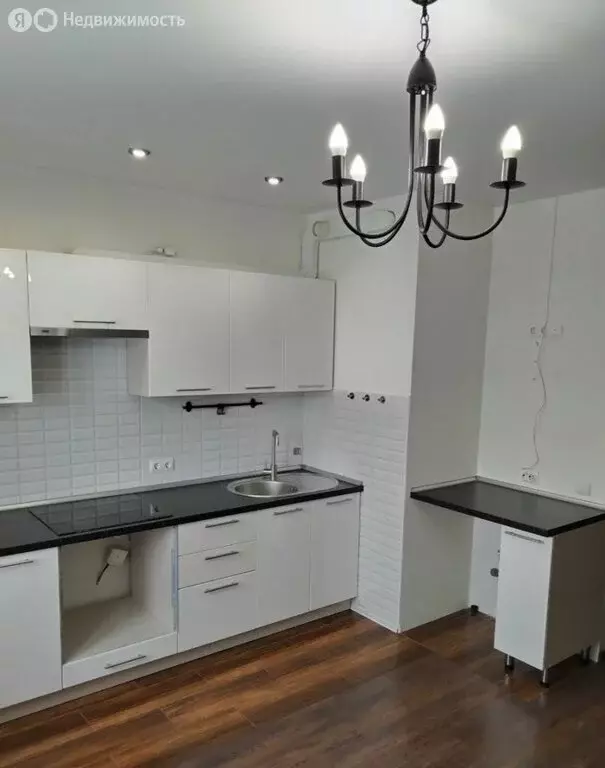 2-комнатная квартира: деревня Афонино, улица Красная Поляна, 3 (54 м) - Фото 1