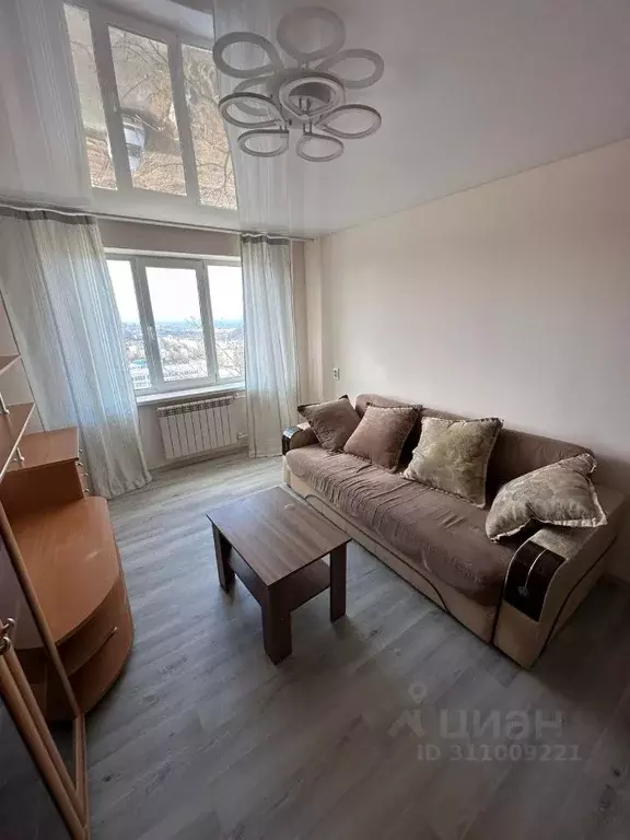 Студия Приморский край, Владивосток Луговая ул., 50 (24.0 м) - Фото 2