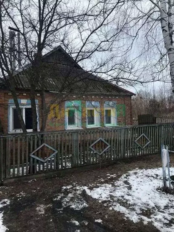 Дом в Белгородская область, Старооскольский городской округ, с. ... - Фото 1