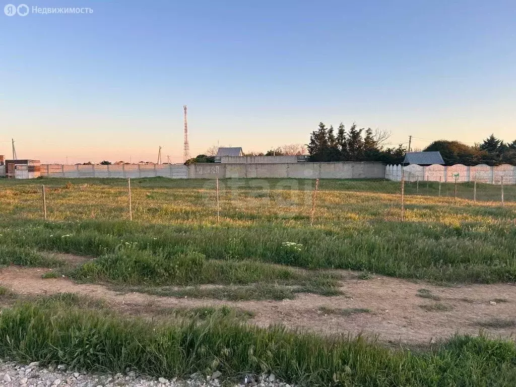 Участок в Сакский район, Молочненское сельское поселение, село Витино ... - Фото 1