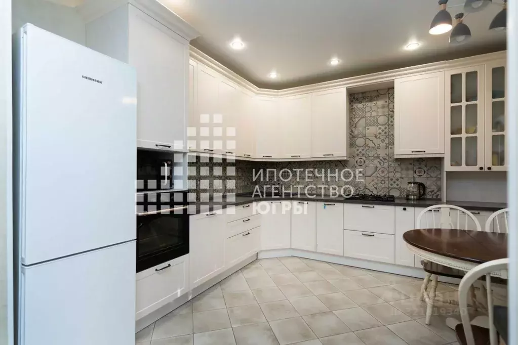 Дом в Ханты-Мансийский АО, Ханты-Мансийск Урожай СОТ,  (177 м) - Фото 2