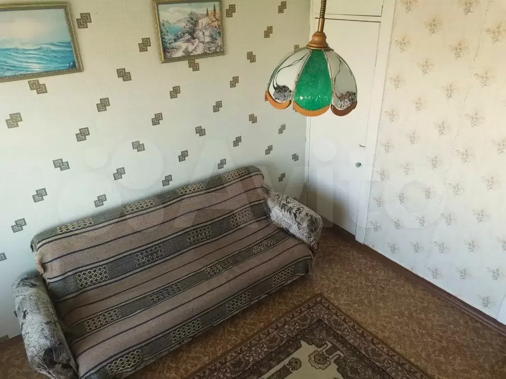 Комната 15 м в 3-к., 8/8 эт. - Фото 0