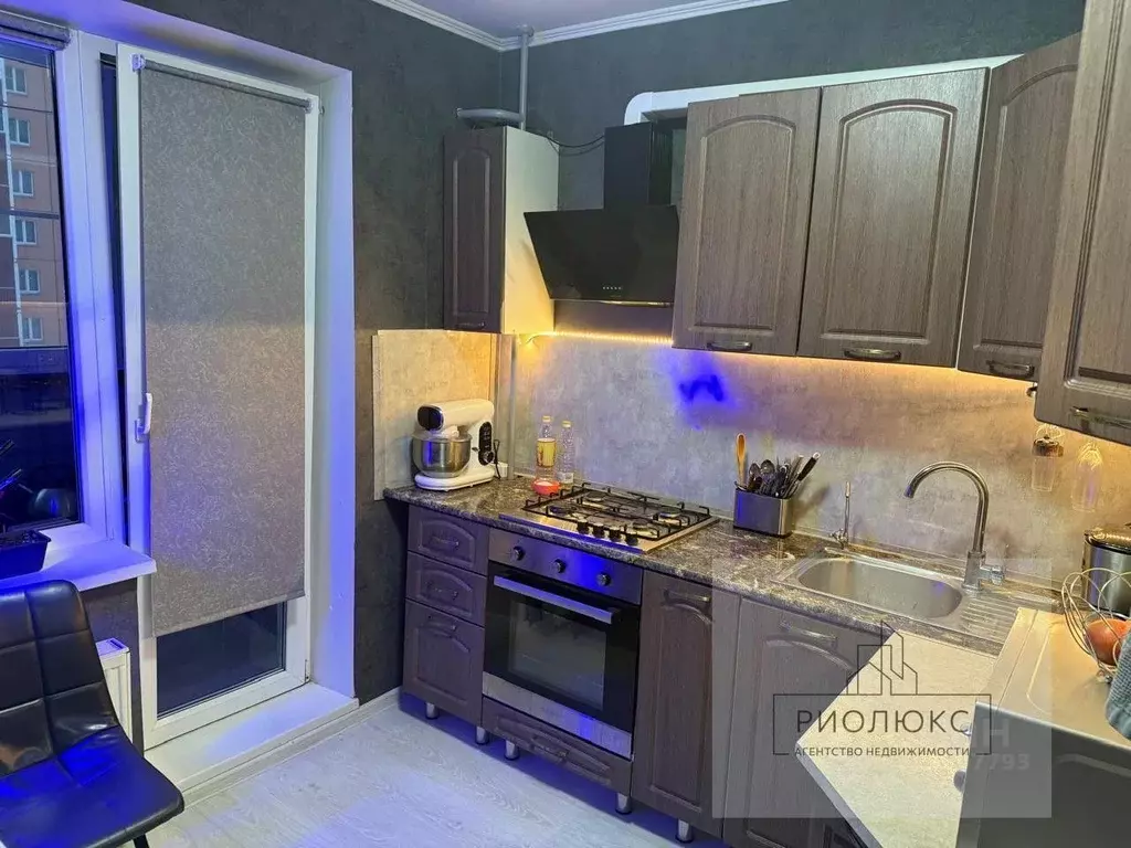 3-к кв. Челябинская область, Магнитогорск ул. Зеленый Лог, 17 (65.0 м) - Фото 1