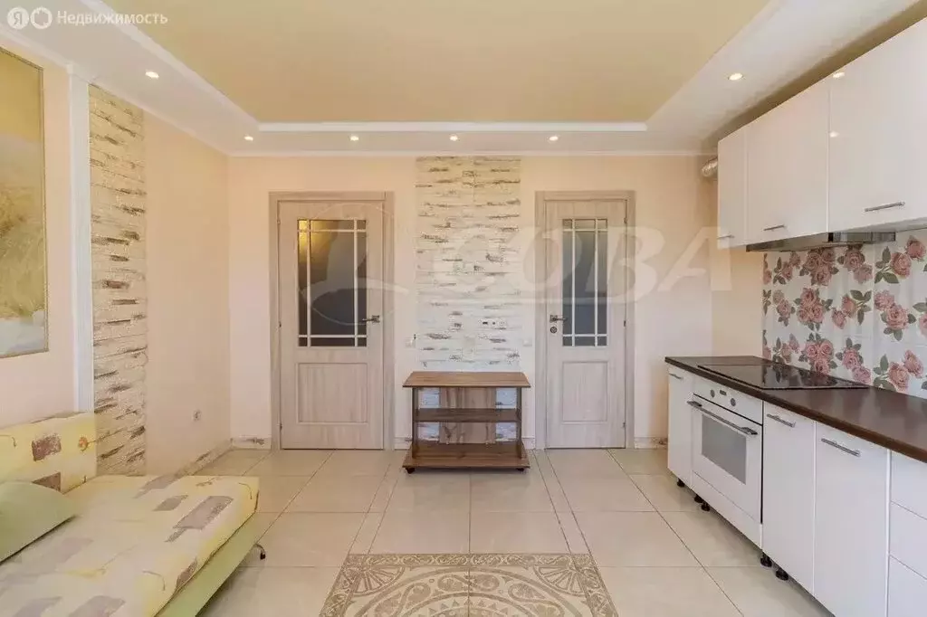 Квартира-студия: микрорайон Мелиораторов, улица Голышева, 4 (25 м) - Фото 1