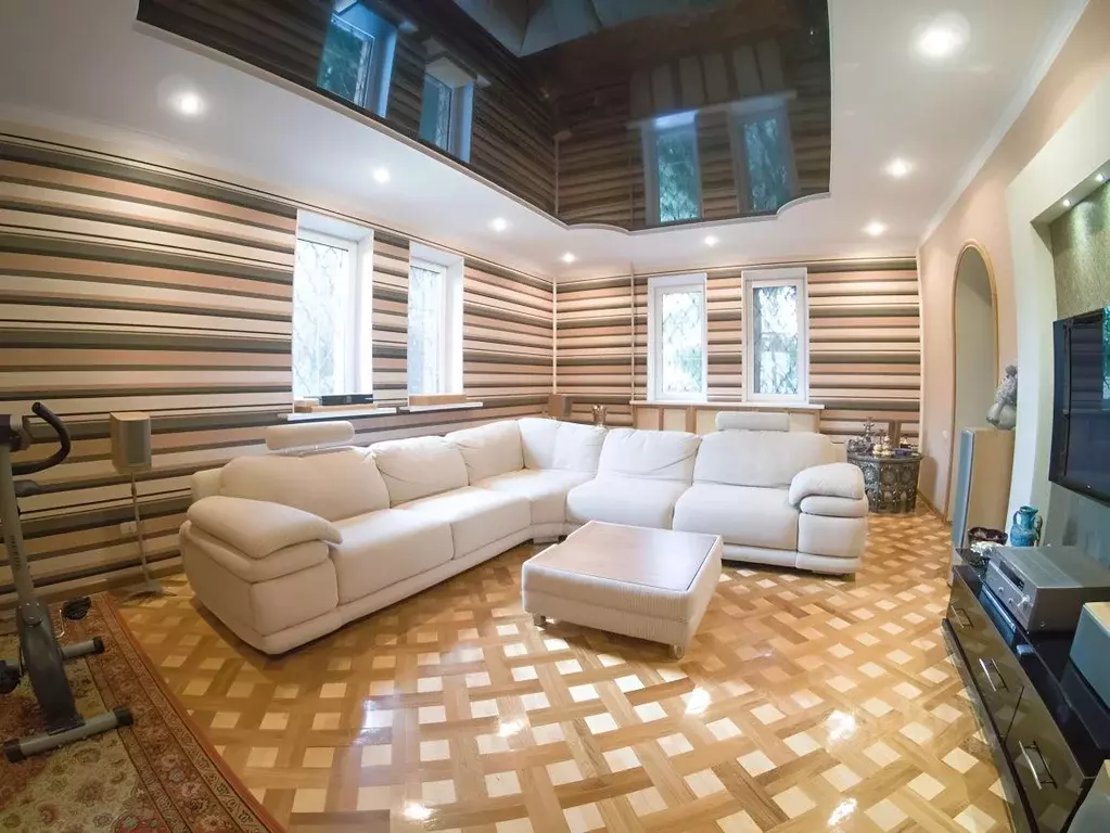 Дом в Пензенская область, Пенза ул. Набережная реки Мойки, 17 (390 м) - Фото 1